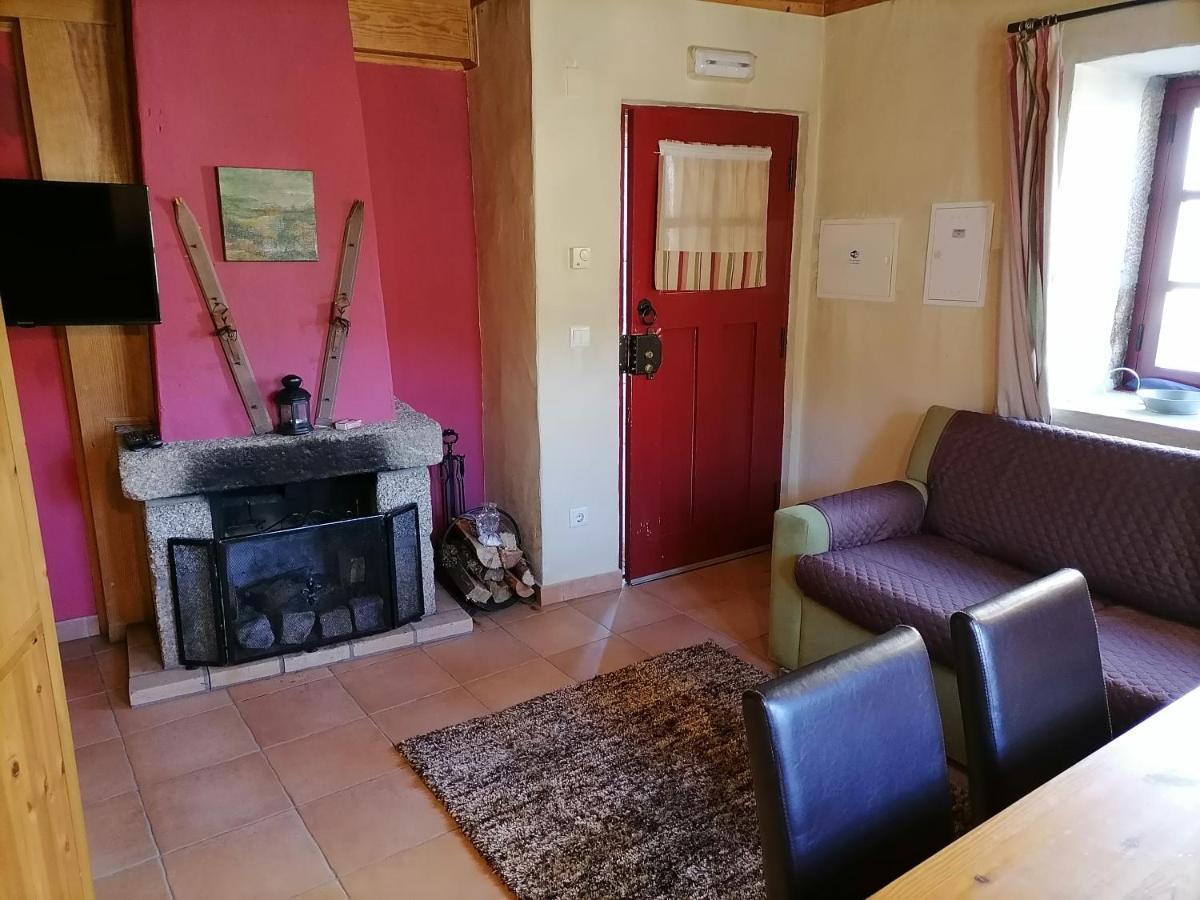 Casas Do Pastor Hotell Seia Exteriör bild
